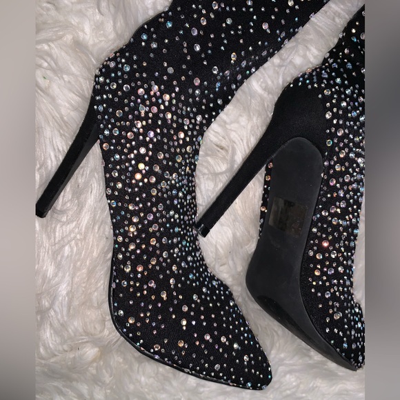 Diamond stocking heels - Picture 3 of 5